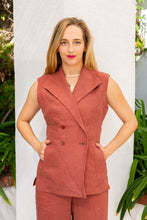 Sleeveless Jacket